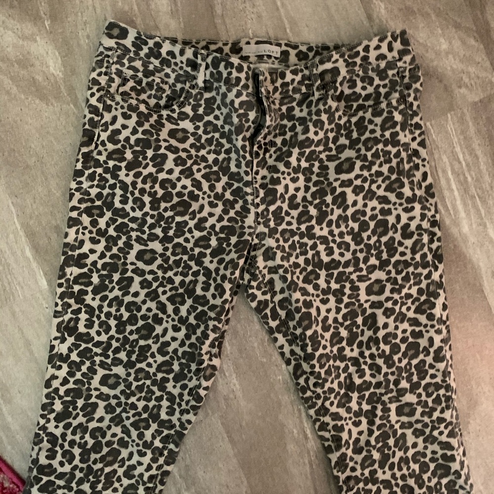 Super stylish “modern skinny” jeans